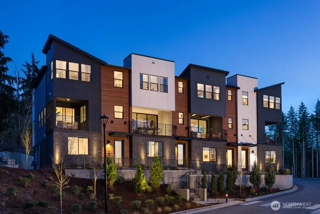 10808 120th Lane Ne #B, Kirkland, WA 98033 - #1