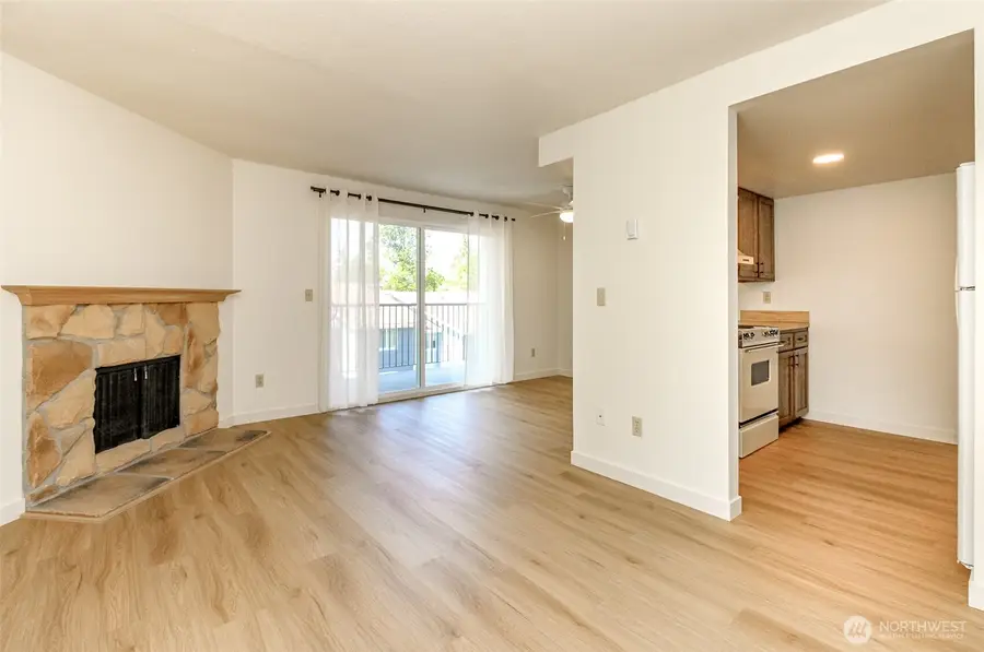 2431 S 248th Street #C21, Kent, WA 98032 - #3