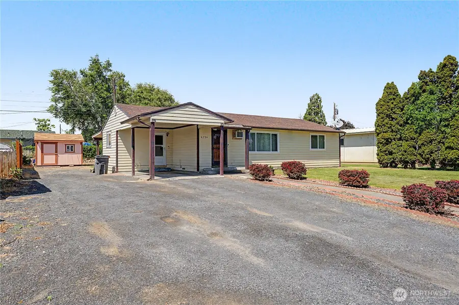4294 Joann Drive Ne, Moses Lake, WA 98837 - #2