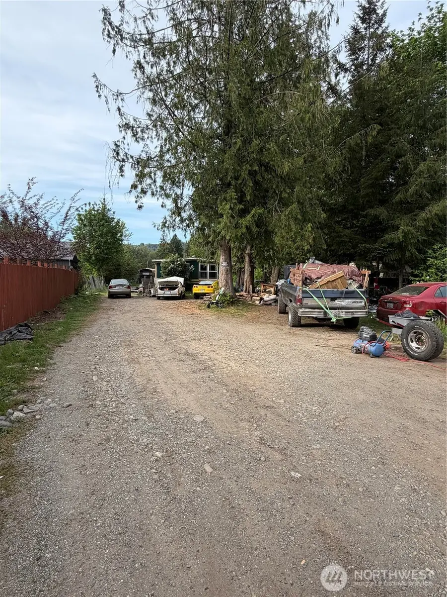 46203 Baker Dr, Concrete, WA 98237 - #2