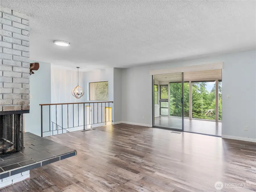 1855 Front Avenue W, Bremerton, WA 98312 - #3