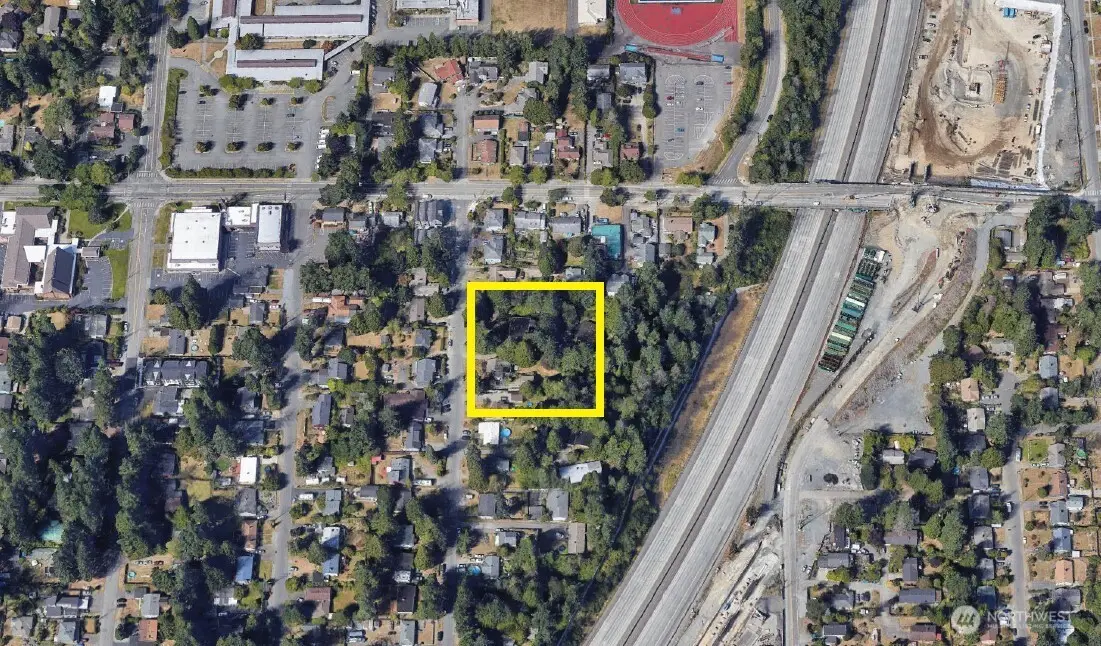 18340 3rd Avenue Ne, Shoreline, WA 98155 - #1