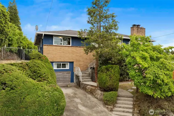 4158 39th Avenue S, Seattle, WA 98118