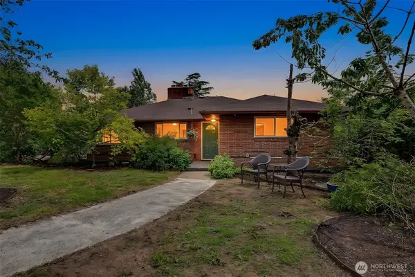 15206 40th Avenue S, Tukwila, WA 98188