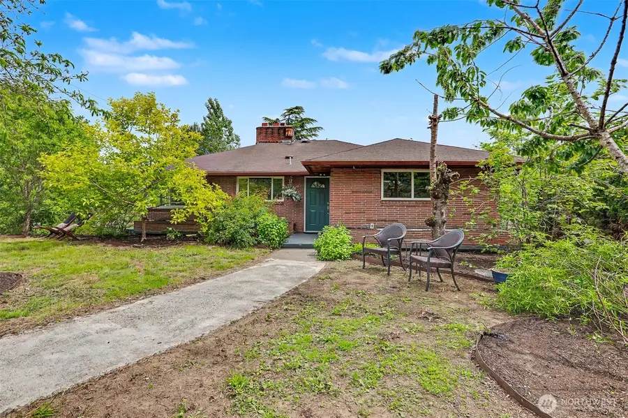 15206 40th Avenue S, Tukwila, WA 98188 - #2