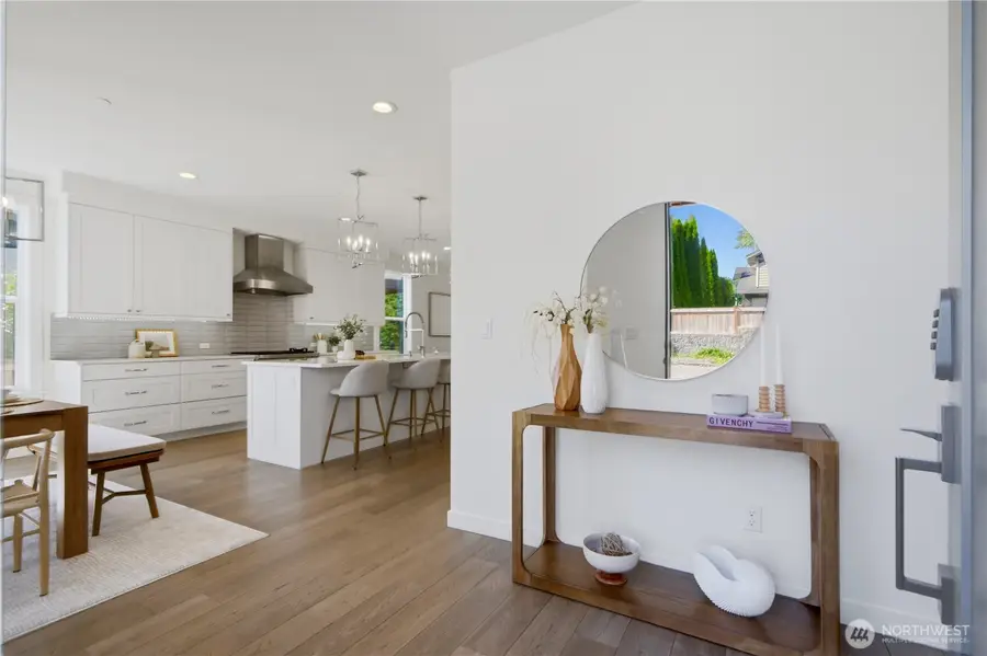 12109 Ne 105th St, Kirkland, WA 98033 - #3