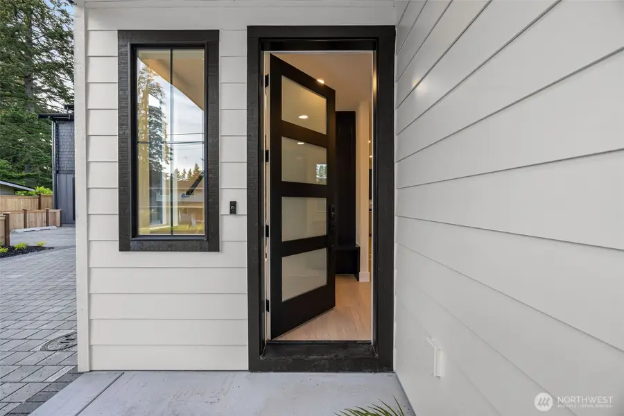 13806 84th Lane Ne, Kirkland, WA 98034 - #2