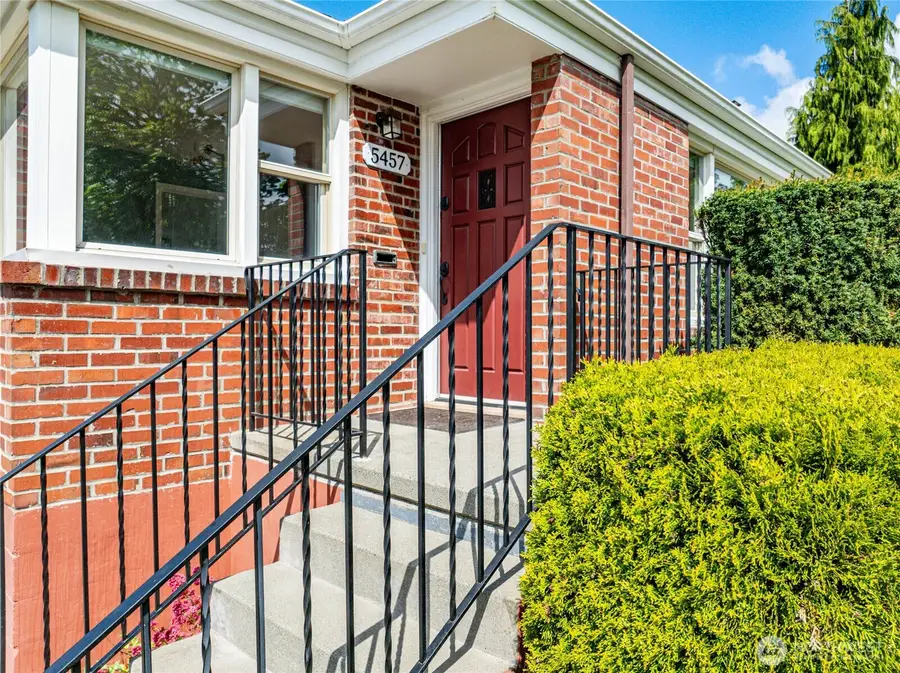 5457 35th Avenue Sw, Seattle, WA 98126 - #2
