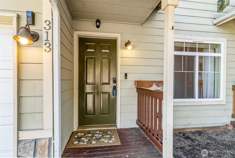 313 10th St #2B, Snohomish, WA 98290 - #2