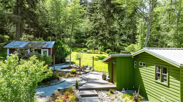 24689 Sr 525, Greenbank, WA 98253