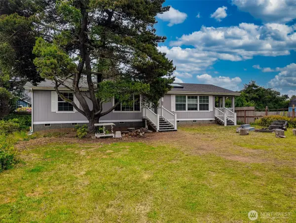 313 Ocean Shores Boulevard Nw, Ocean Shores, WA 98569