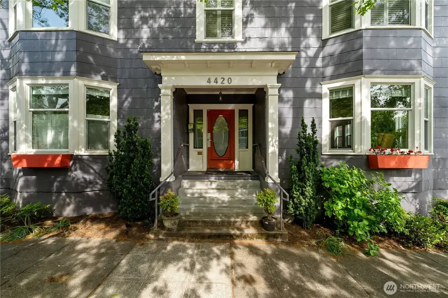 4420 Dayton Avenue N #Unit 2, Seattle, WA 98103 - #2