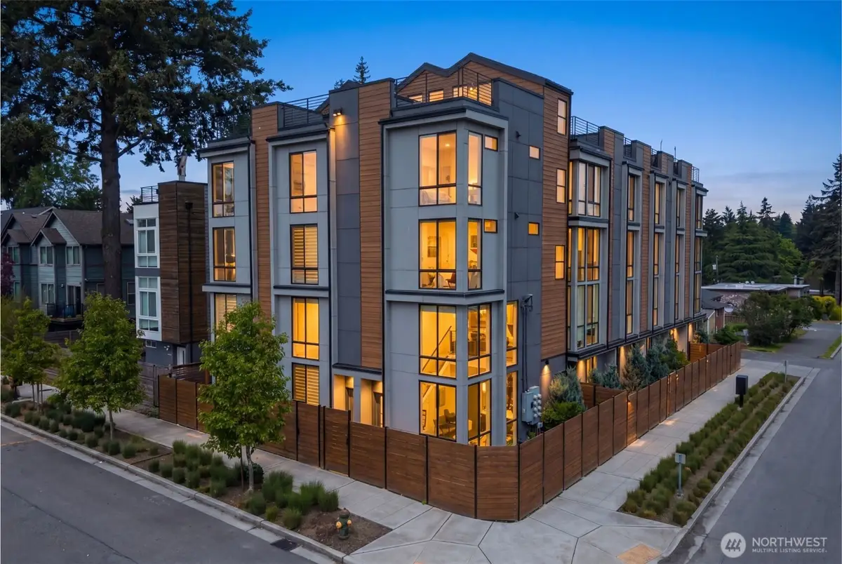 12002 31st Avenue Ne, Seattle, WA 98125 - #1