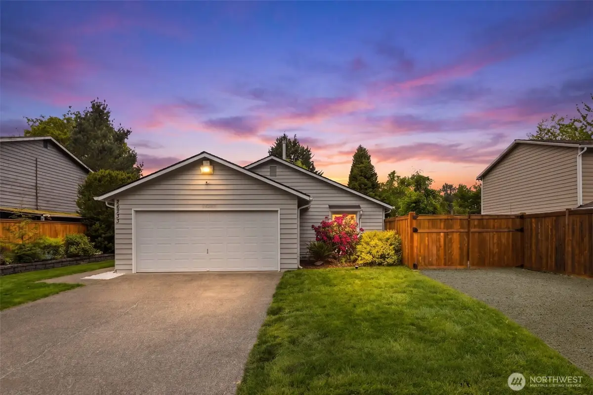 26233 200th Avenue Se, Covington, WA 98042 - #1