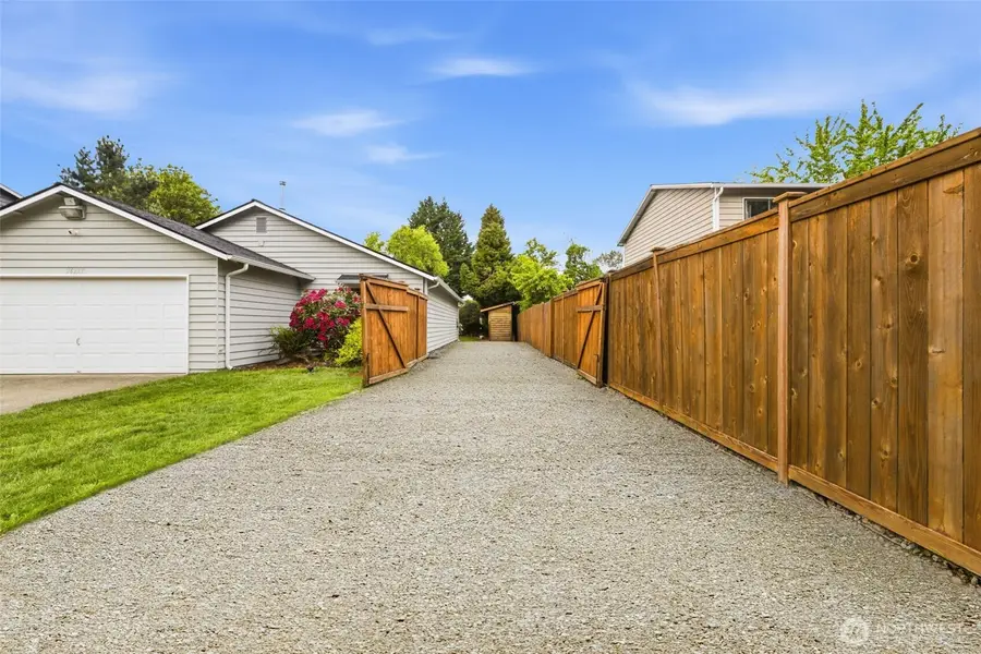 26233 200th Avenue Se, Covington, WA 98042 - #2