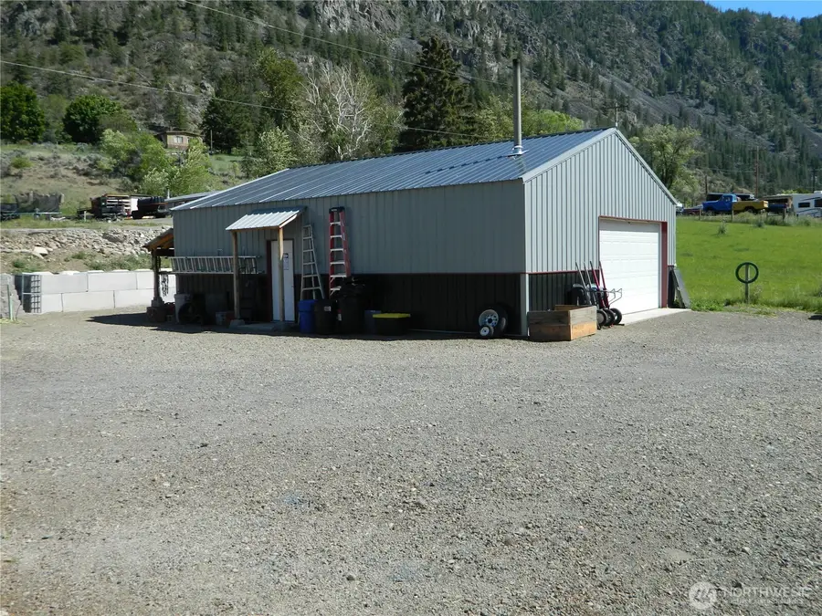 24 Main Street, Loomis, WA 98855 - #3