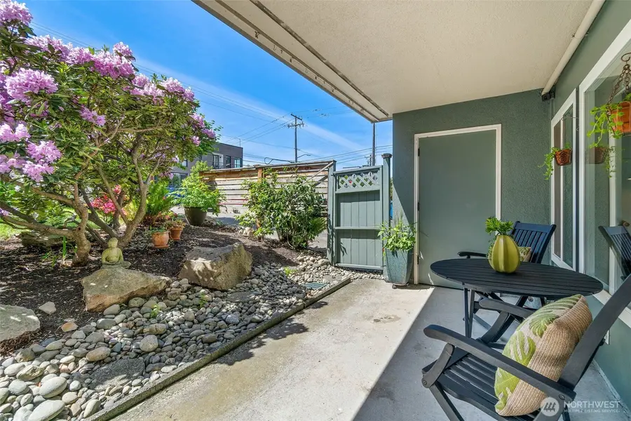 75 E Lynn Street #B, Seattle, WA 98102 - #2