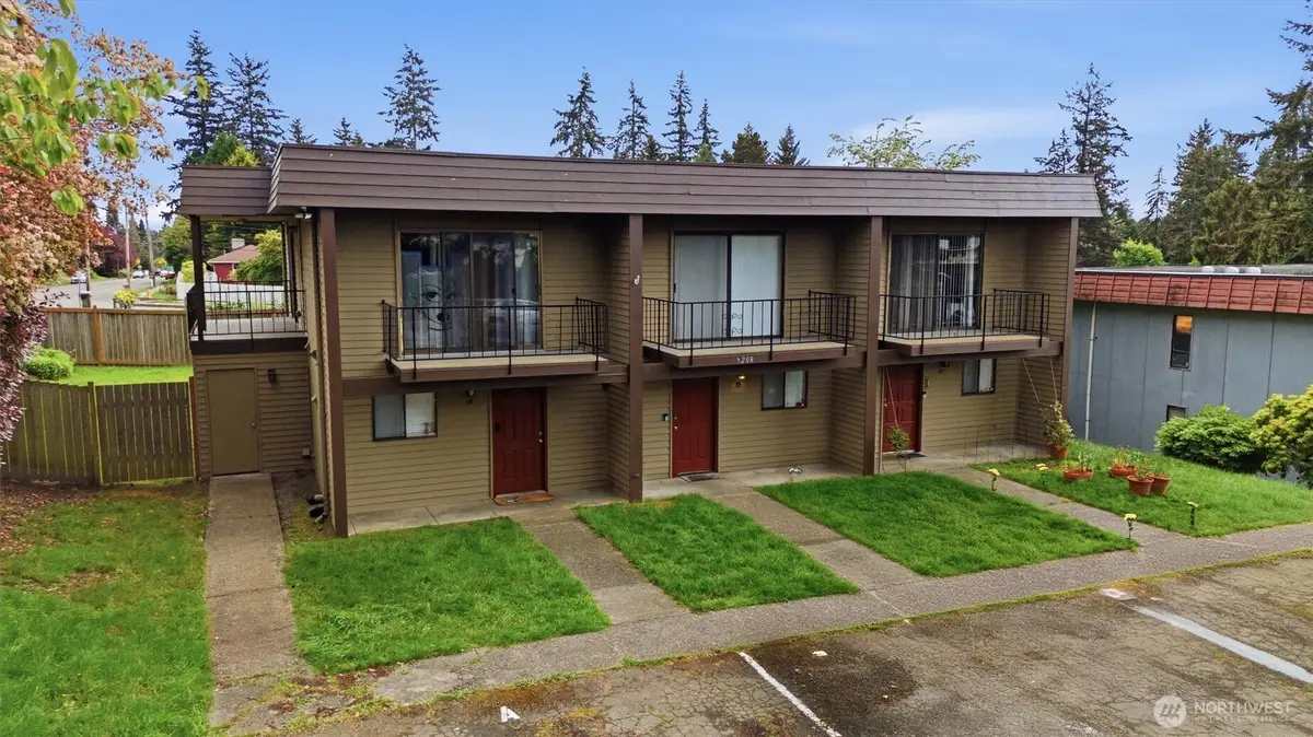 5208 188th Street Sw, Lynnwood, WA 98037 - #1