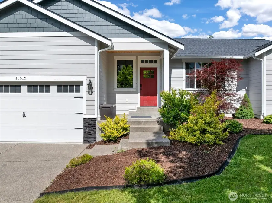 10612 Palisades Street Se, Yelm, WA 98597 - #2