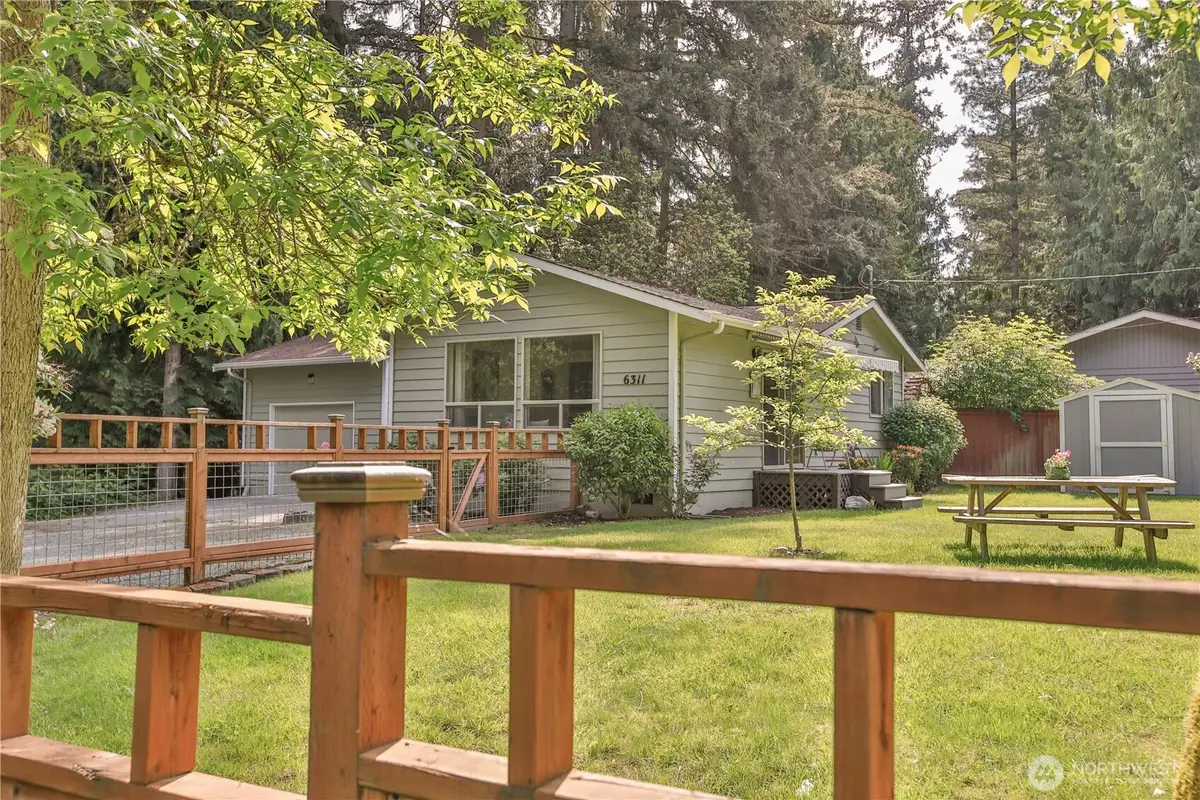 6311 Pineridge Lane, Clinton, WA 98236 - #1