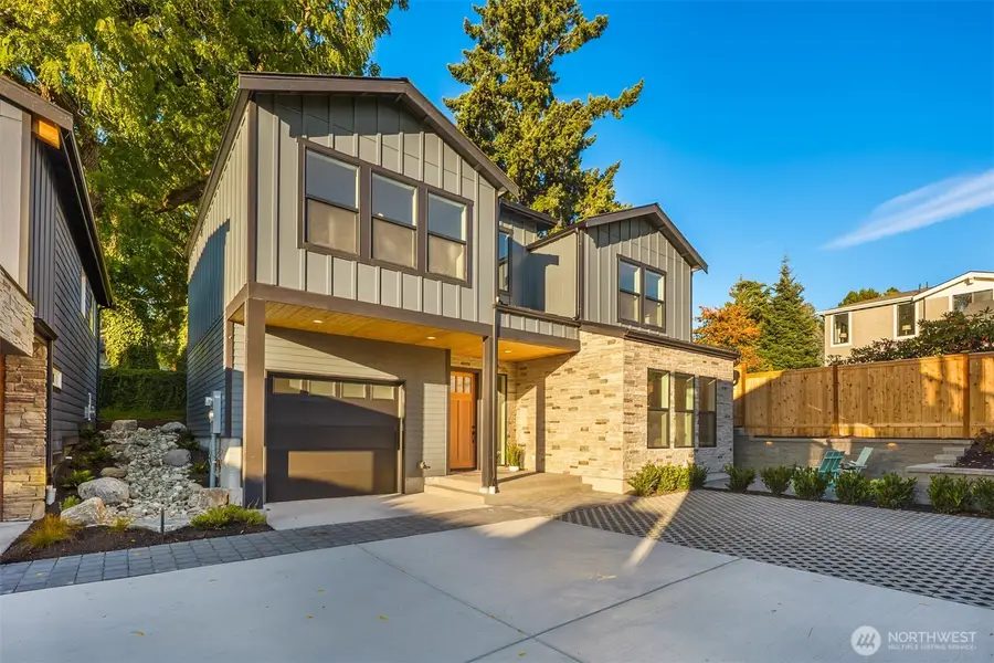 636 11th Avenue, Kirkland, WA 98033 - #2