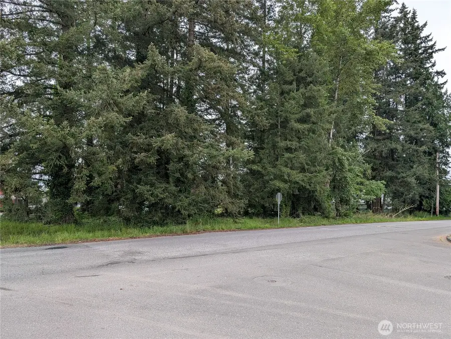 18501 Smokey Point Boulevard, Arlington, WA 98223 - #3