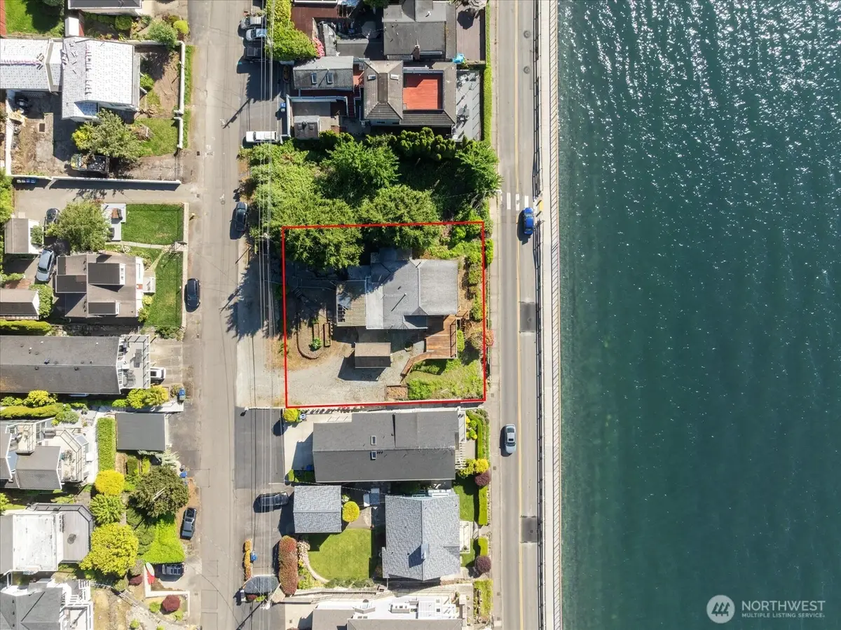 28458 Redondo Beach Drive S, Des Moines, WA 98198 - #1