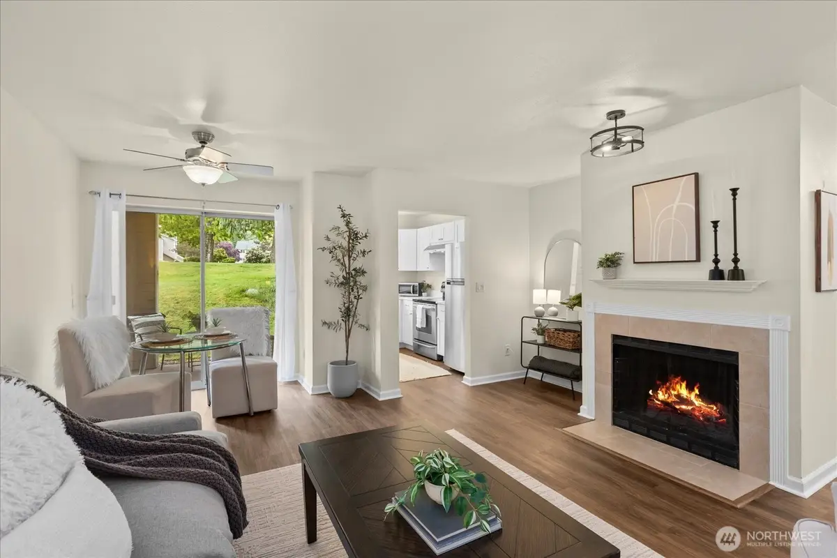 5300 Harbour Pointe Boulevard #305J, Mukilteo, WA 98275 - #1
