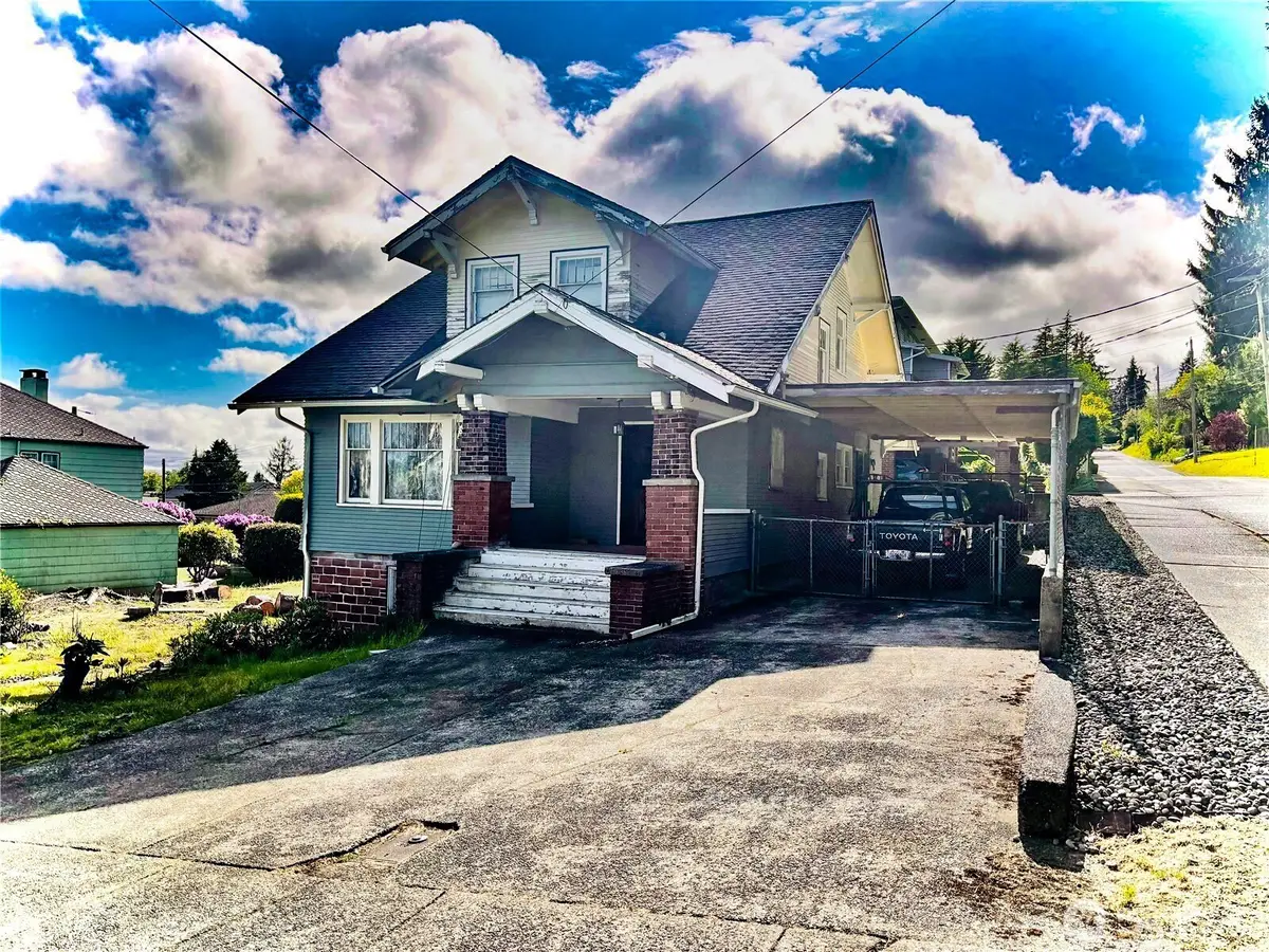 1215 N Broadway, Aberdeen, WA 98520 - #1