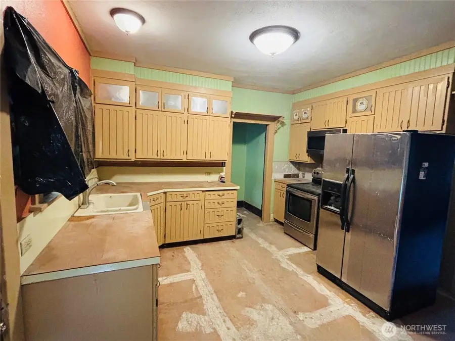 1215 N Broadway, Aberdeen, WA 98520 - #3