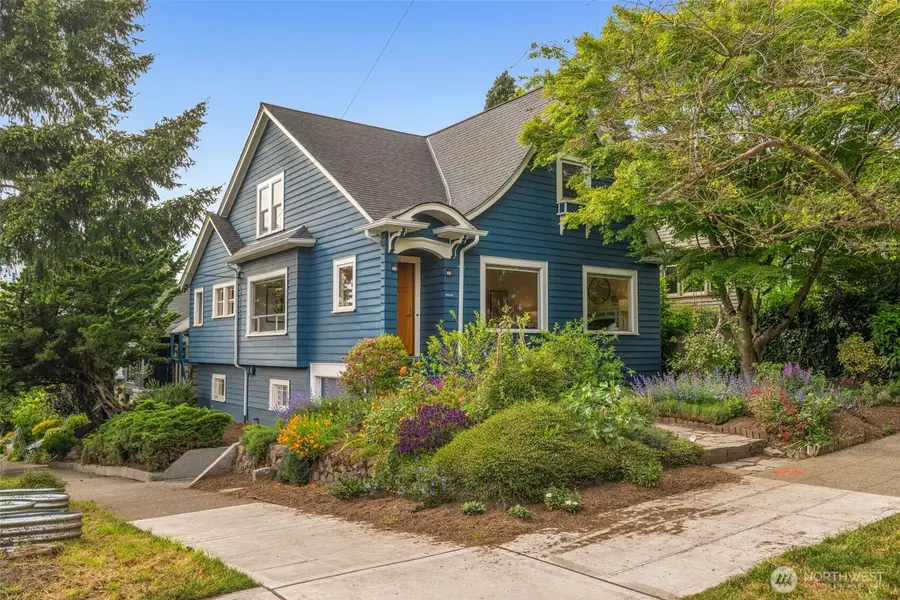 801 16th Avenue, Seattle, WA 98122 - #2