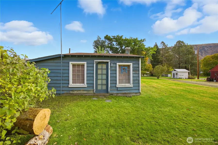 38 Main Street, Methow, WA 98834 - #2