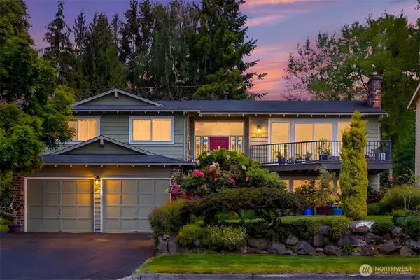 1033 8th Avenue S, Edmonds, WA 98020