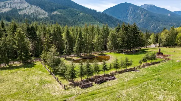 7103 Deer Park Road, Port Angeles, WA 98362