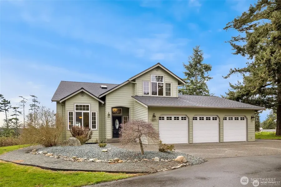 2255 Aviator Lane, Oak Harbor, WA 98277 - #2