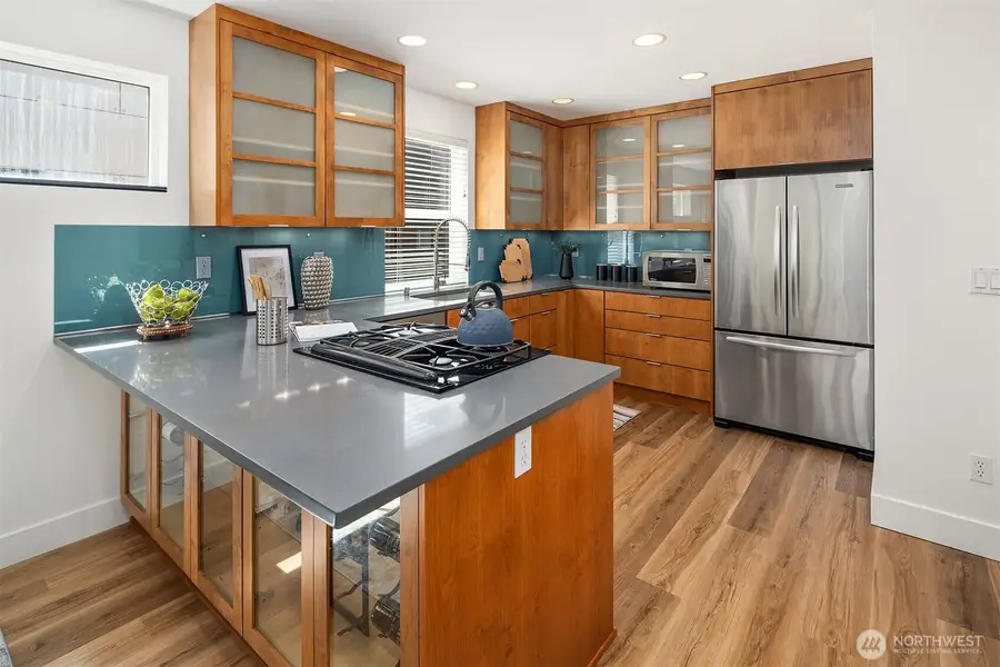 219 12th Avenue E #A, Seattle, WA 98102 - #3