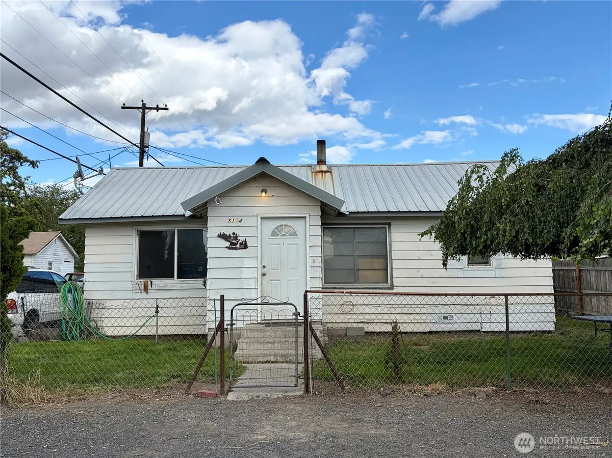 114 S 3rd Street, Coulee City, WA 99115 - #1