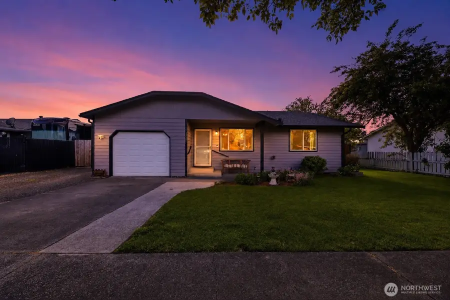 402 Johnson Street, Enumclaw, WA 98022 - #3