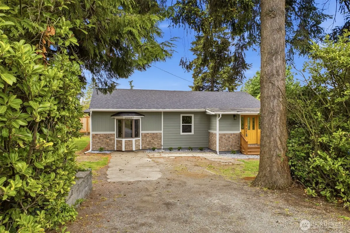 2604 S 122nd Street, Seattle, WA 98168 - #1