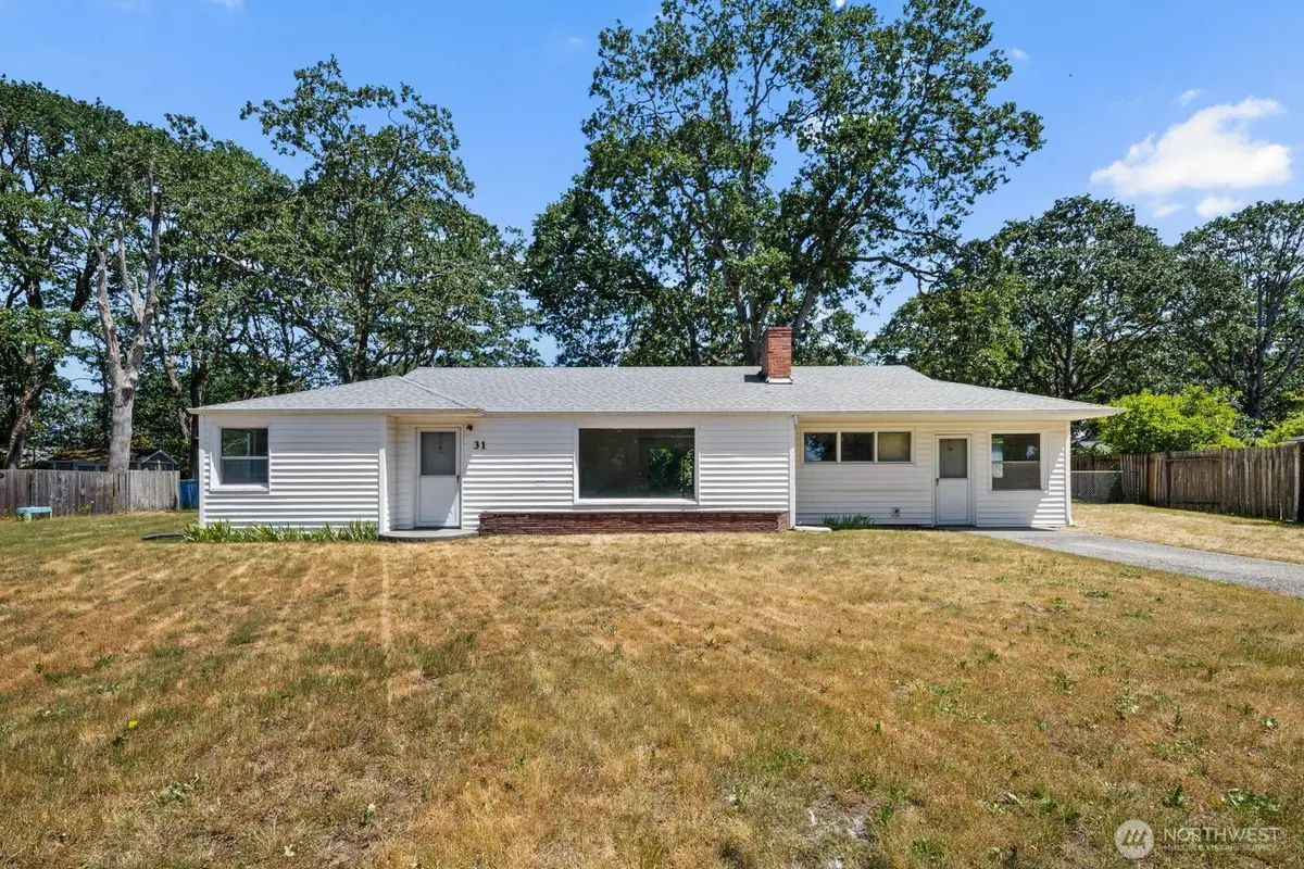 31 Crescent Cir Sw, Lakewood, WA 98499 - #1