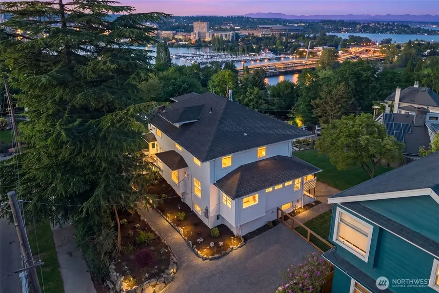 1303 E Lynn Street, Seattle, WA 98102 - #2