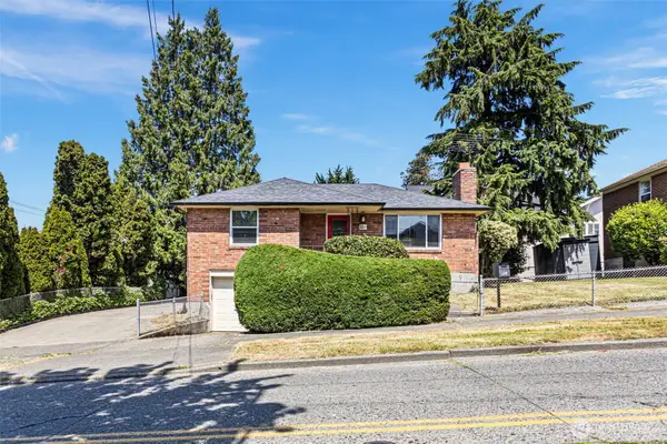 1210 S Lucile Street, Seattle, WA 98108