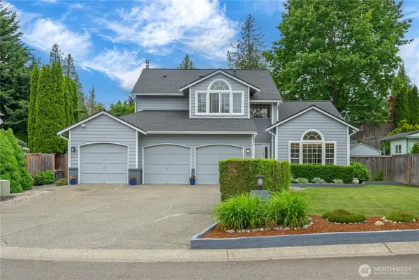 21616 SE 257th Place, Maple Valley, WA 98038