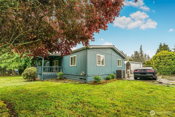 980 Falcon Road, Camano Island, WA 98282