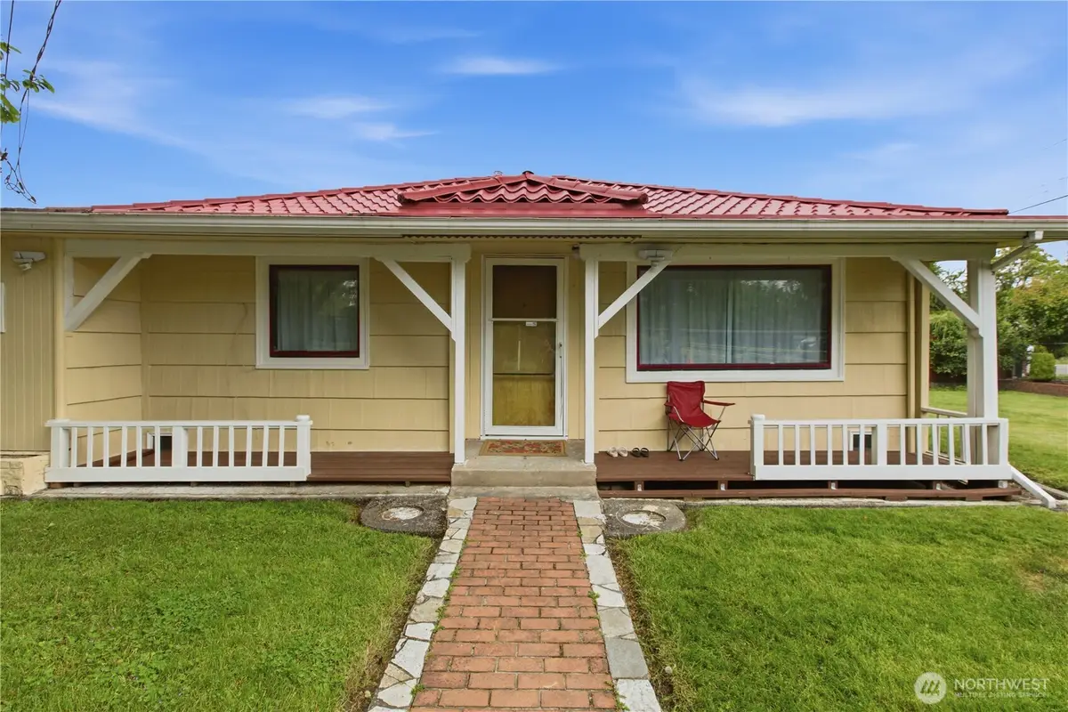 1860 S 128th Street, Burien, WA 98168 - #1