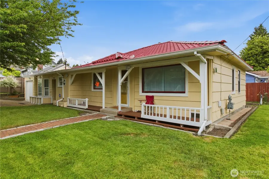 1860 S 128th Street, Burien, WA 98168 - #3