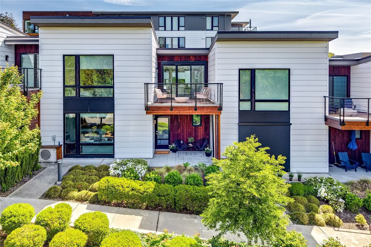 227 Ebi Lane Ne, Bainbridge Island, WA 98110 - #1