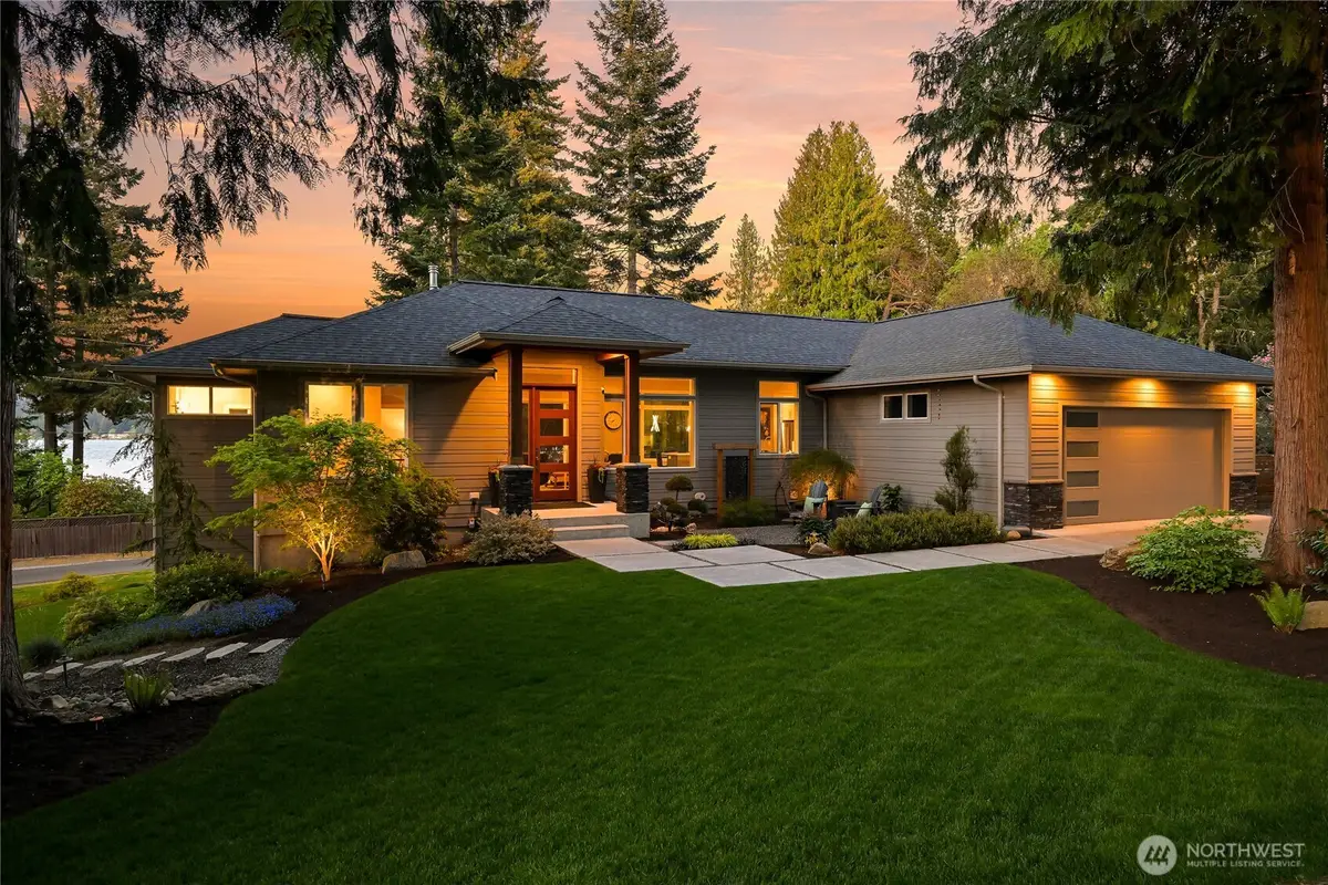 28 Strawberry Point Road, Bellingham, WA 98229 - #1