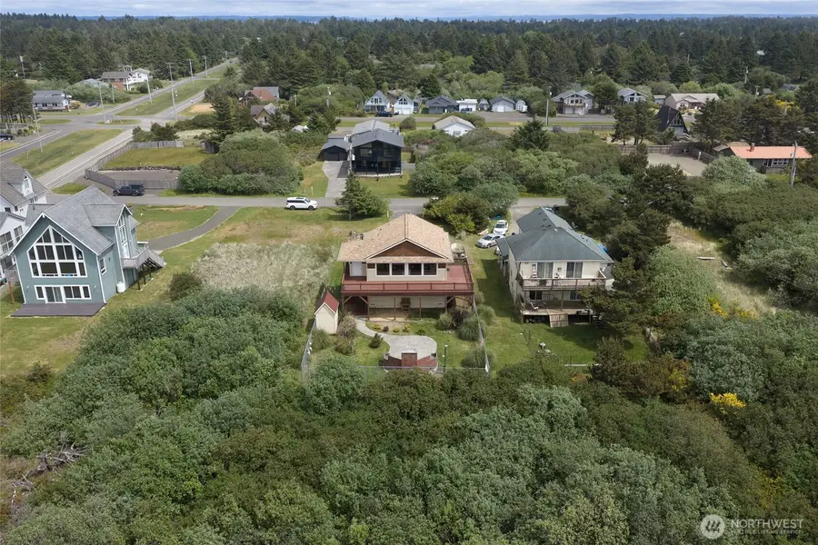 507 Sand Dune Avenue Sw, Ocean Shores, WA 98569 - #3
