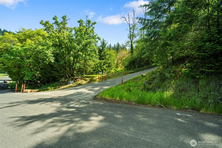 110 N Burke Road #1, Woodland, WA 98674 - #2